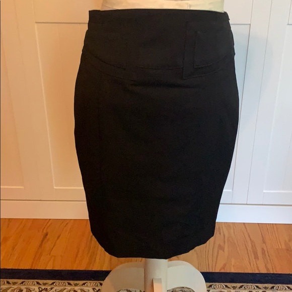 Express Black Skirt - Picture 2 of 3